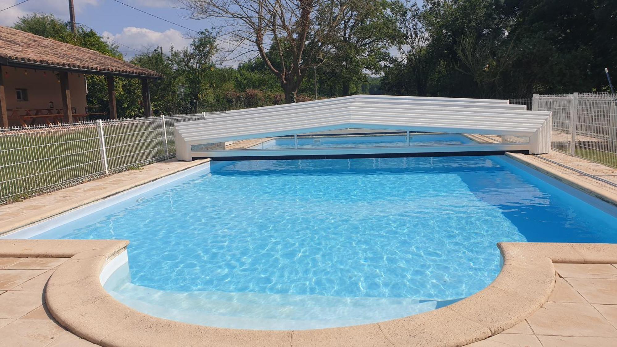 Love Room- Spa- Escale Amoureuse Puygaillard-de-Quercy المظهر الخارجي الصورة